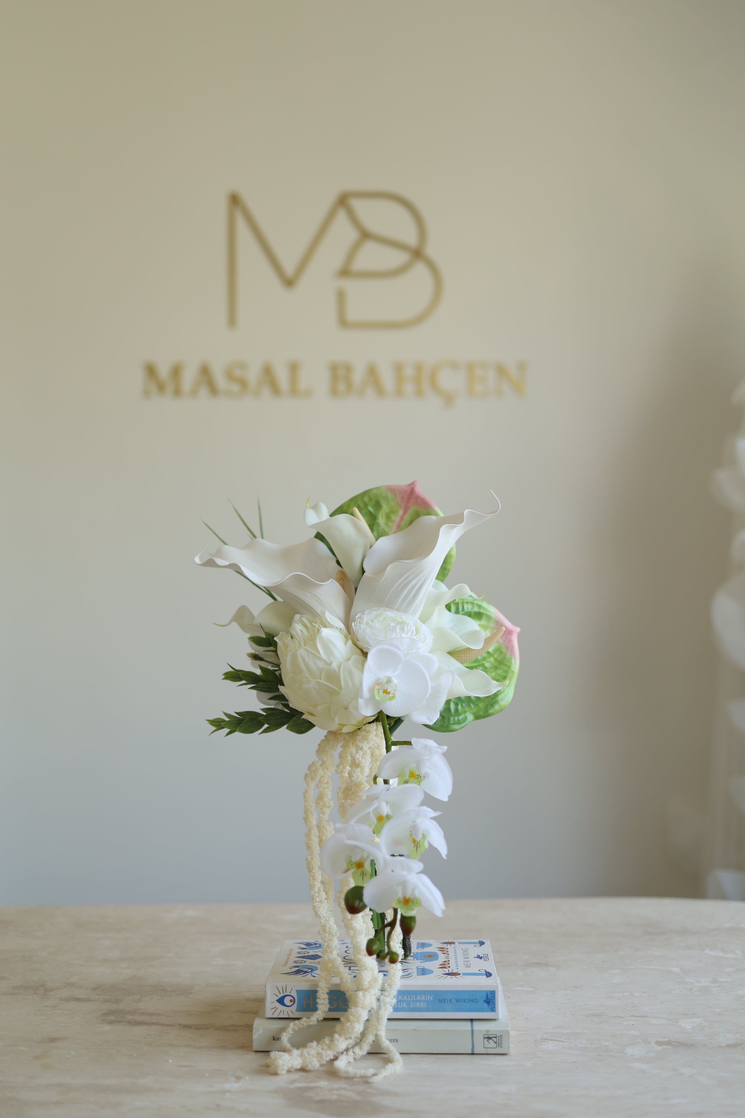 Beyaz Buket Masalı